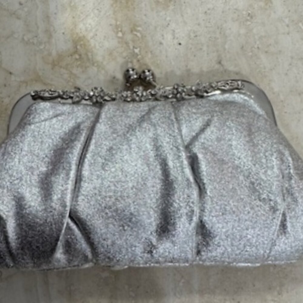 Vintage Metallic silver evening bag, vintage, elegant and classic, never used